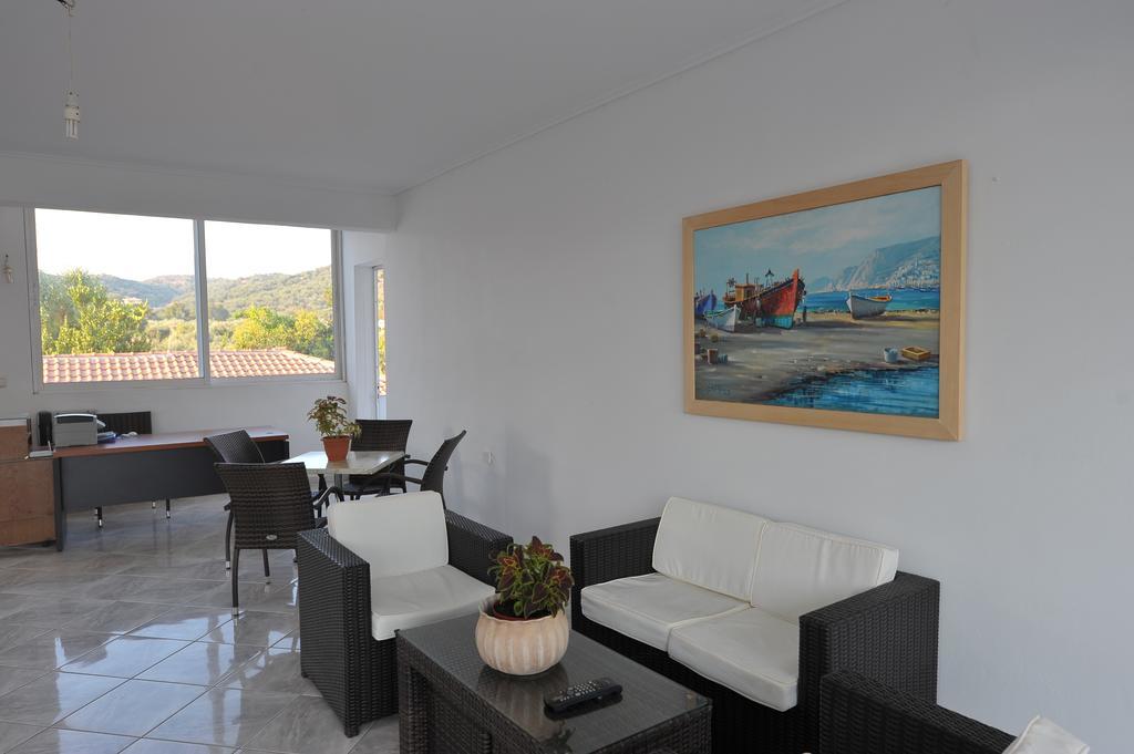 Apartamento Galazia Akti Agios Nikolaos  Exterior foto